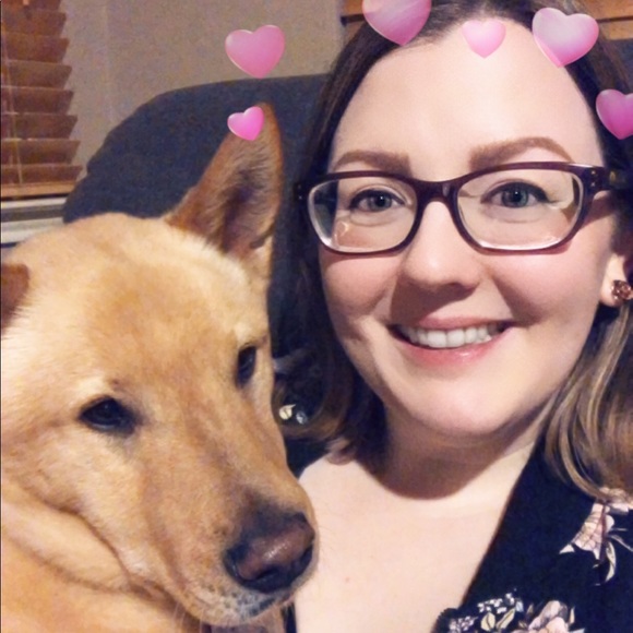 Meet your Posher, Kathryn - Picture 2 of 2